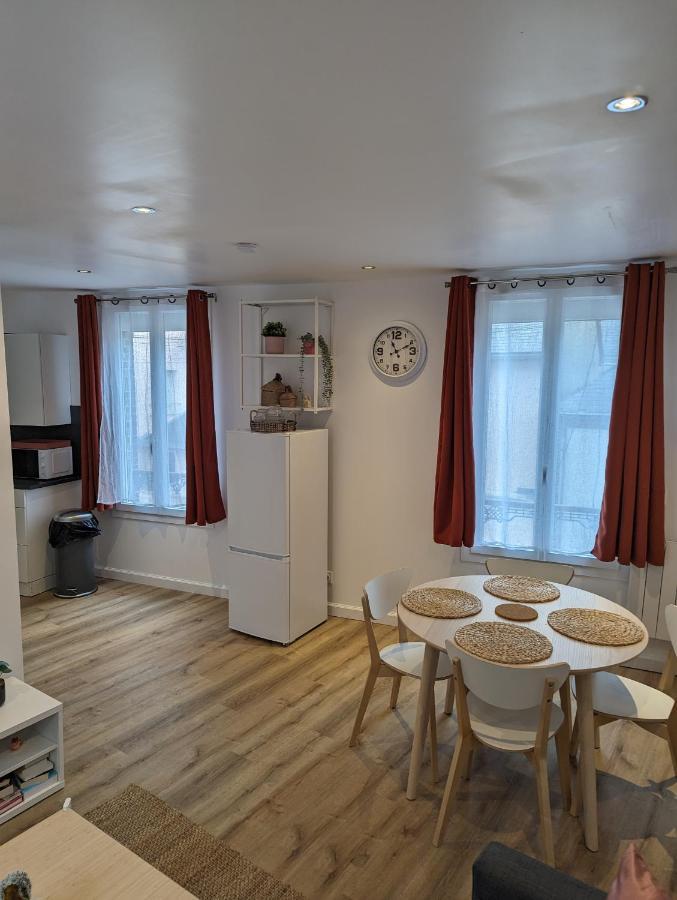 Bonneval  Duplex De 65 M2, Coeur De Bonneval 아파트 외부 사진