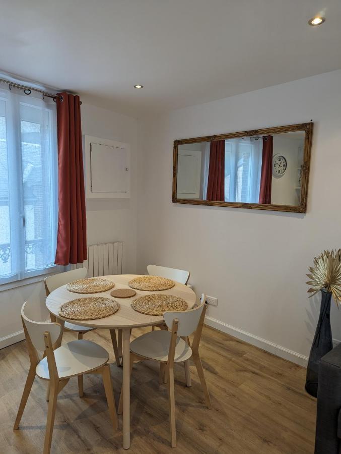 Bonneval  Duplex De 65 M2, Coeur De Bonneval 아파트 외부 사진